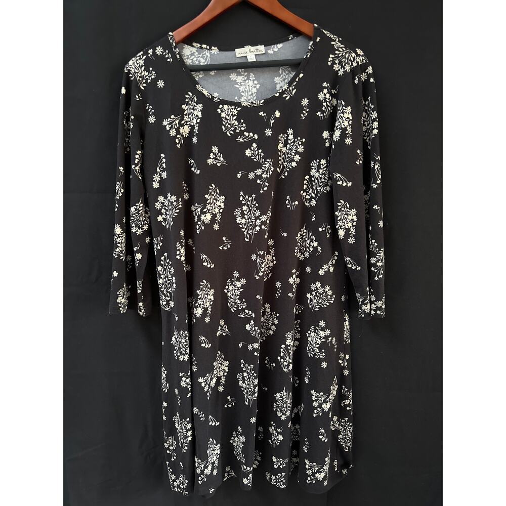 Nine Britton Black Floral A line Dress 3/4 sleeves Sz L